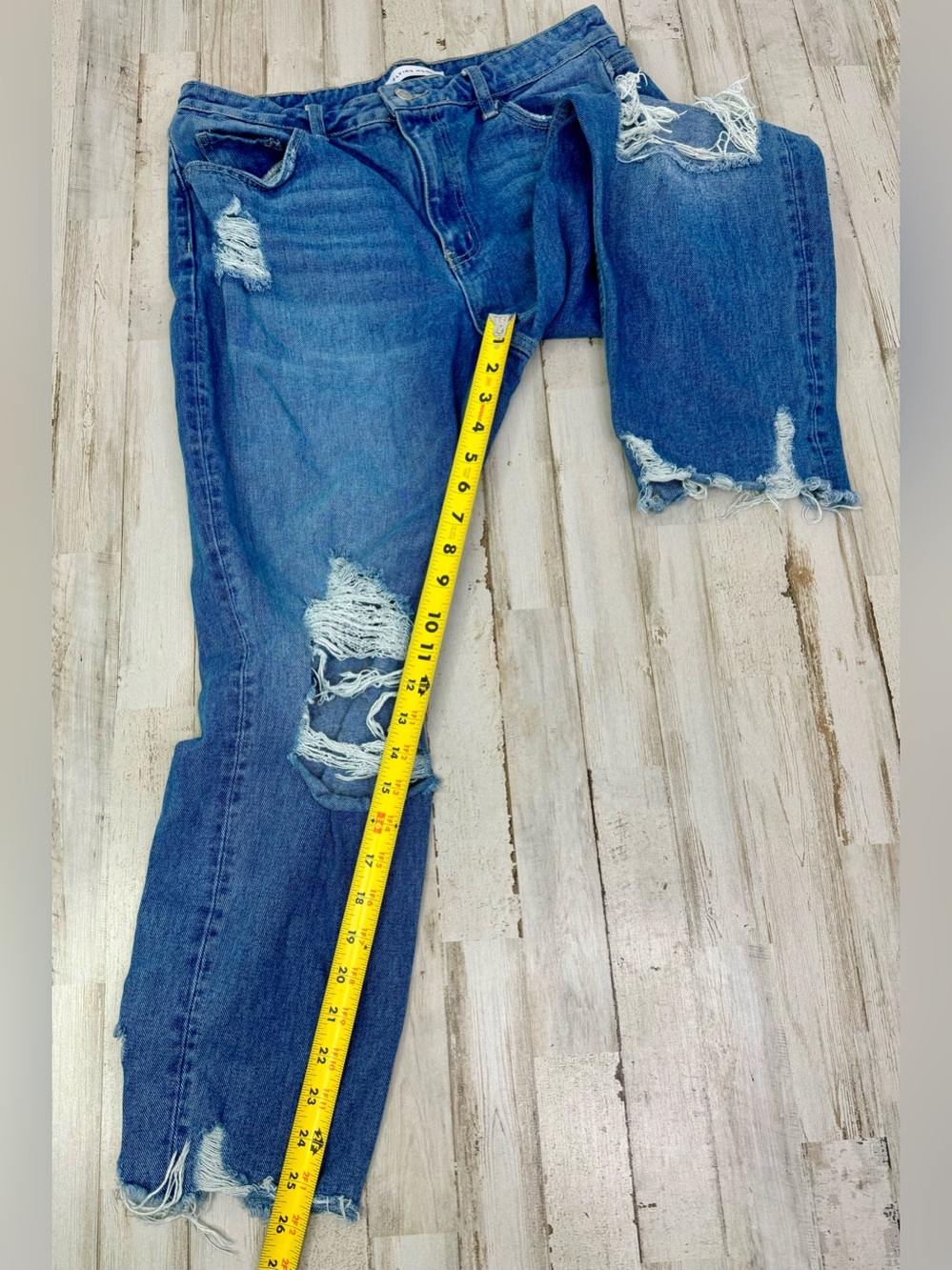 Flying Monkey Jeans Womens 32x26 Blue Medium Wash Mid Rise Distressed - Picture 8 of 11